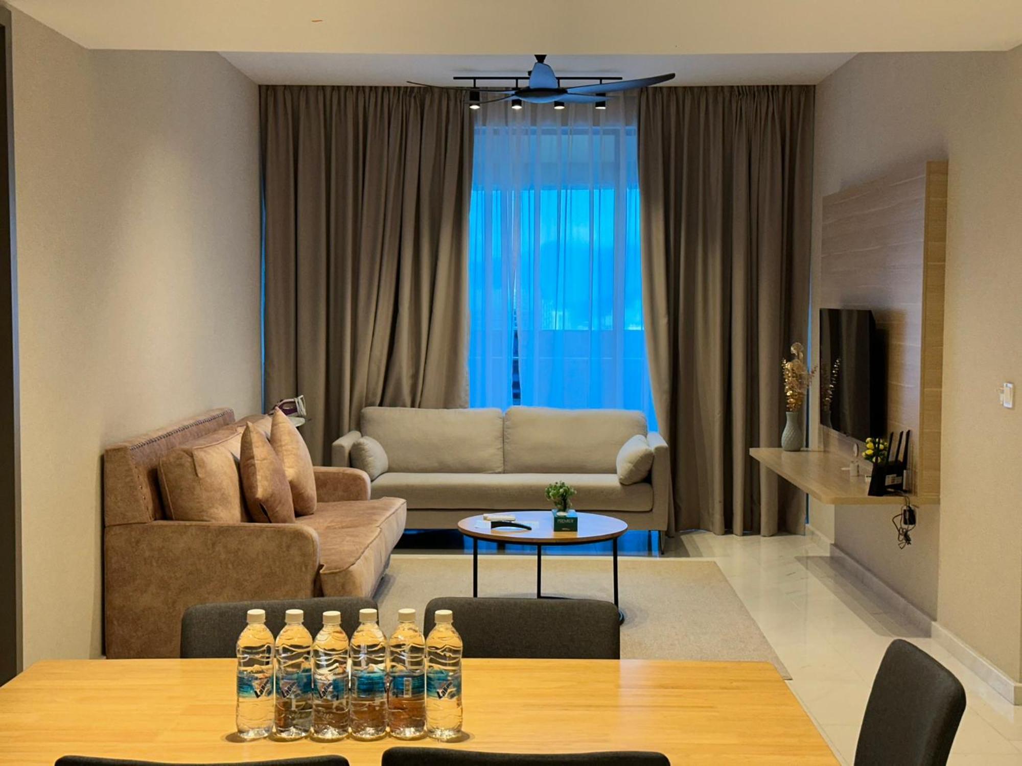 Eaton Service Apartment At Klcc クアラルンプール エクステリア 写真